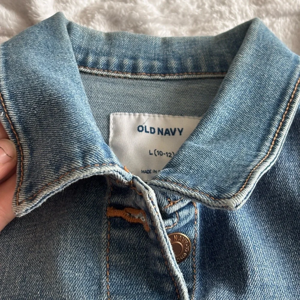 Trendy Old Navy Kid’s Classic Blue Denim Vest | Size 10/12